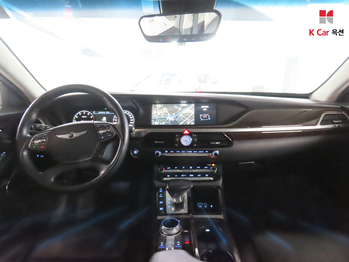 هيونداي جينيسيس EQ900 2016 - صورة 3