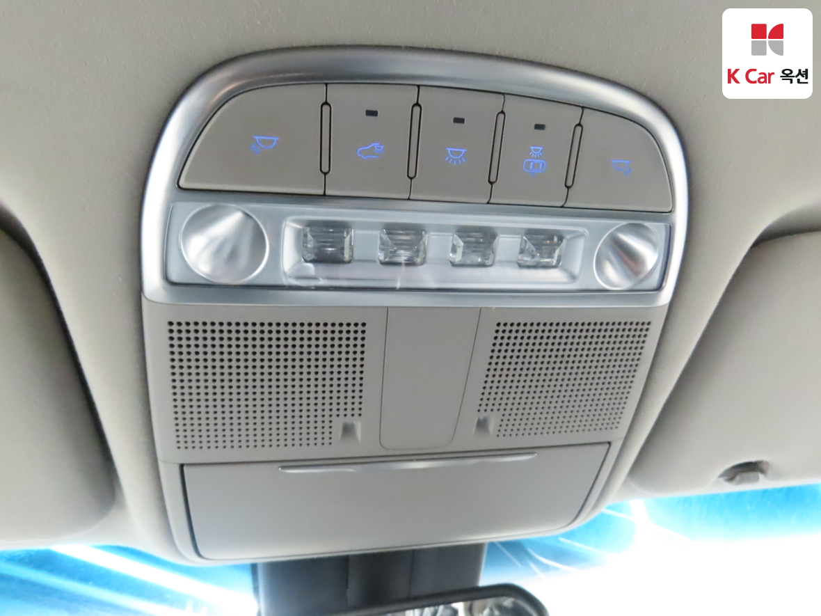 هيونداي جينيسيس EQ900 2016 - صورة 12