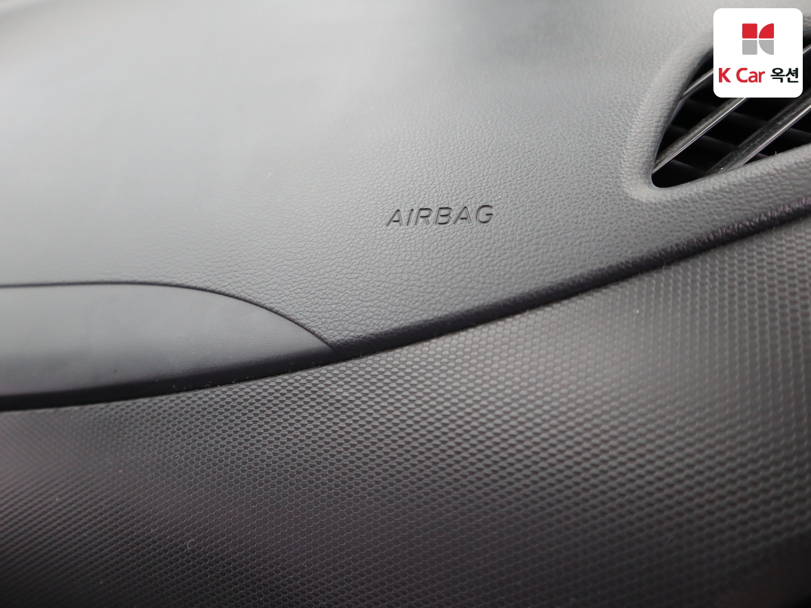 Hyundai Kona 2018 - Image 30