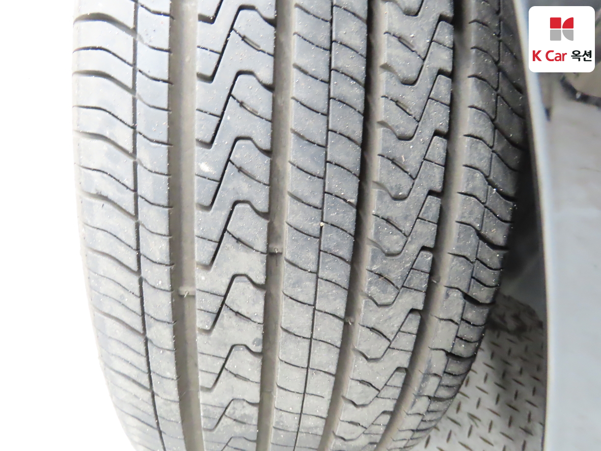 Hyundai AZERA 2016 - Image 33