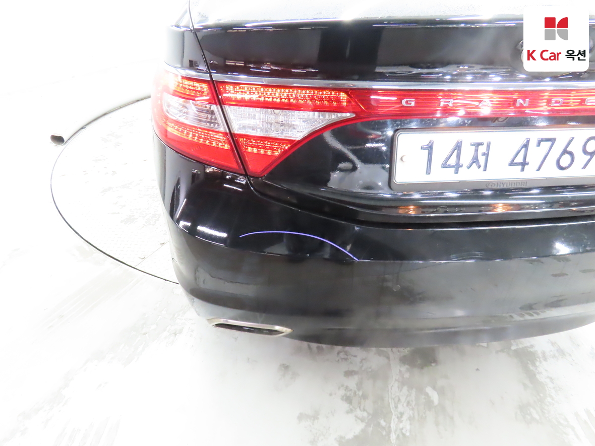 Hyundai AZERA 2016 - Image 41