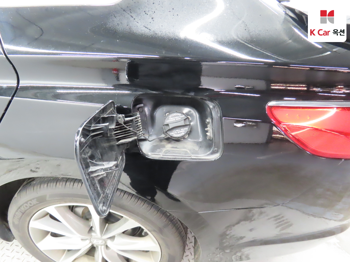 Hyundai AZERA 2016 - Image 26