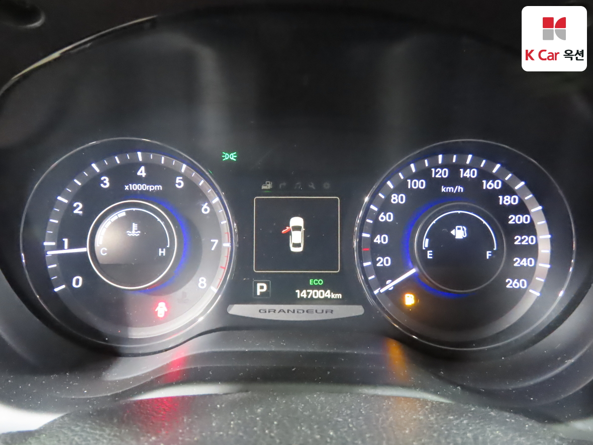 Hyundai AZERA 2016 - Image 5