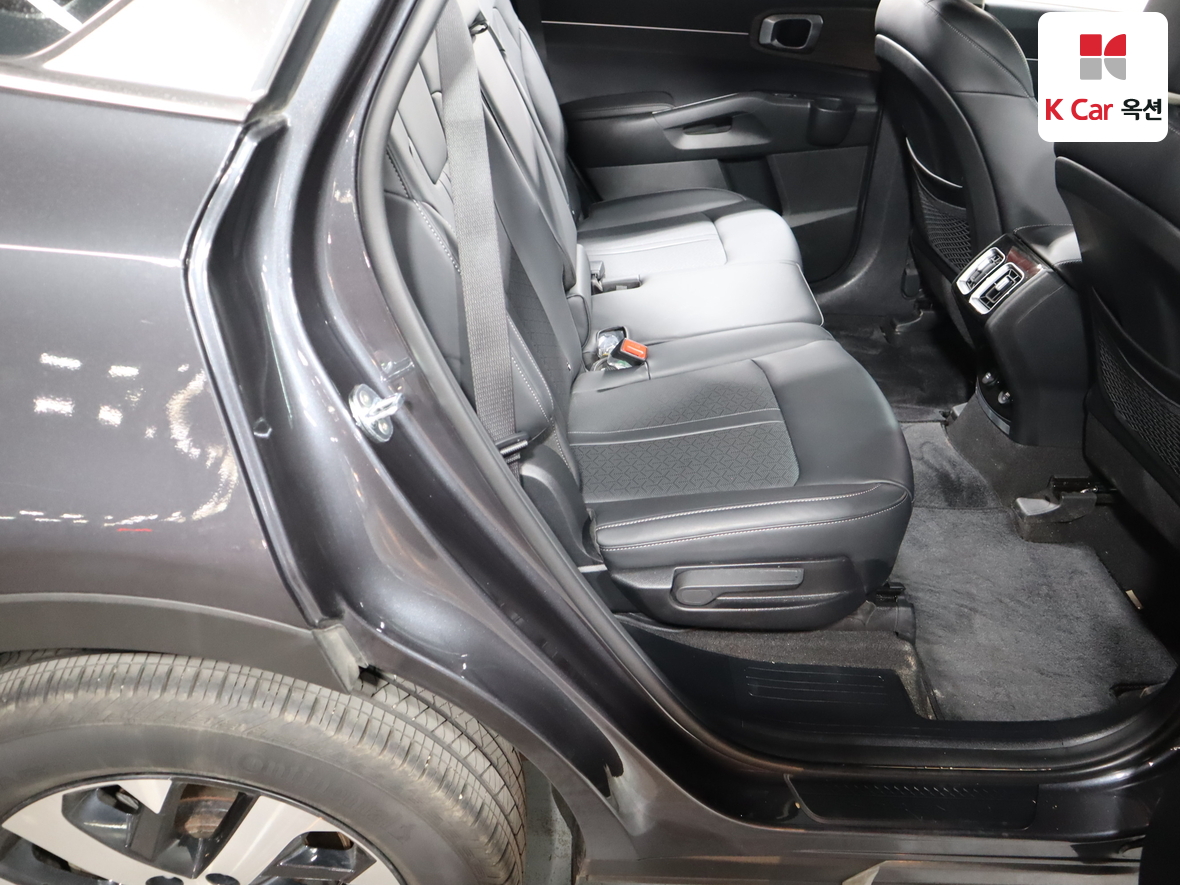 Kia Sorento 2022 - Image 27