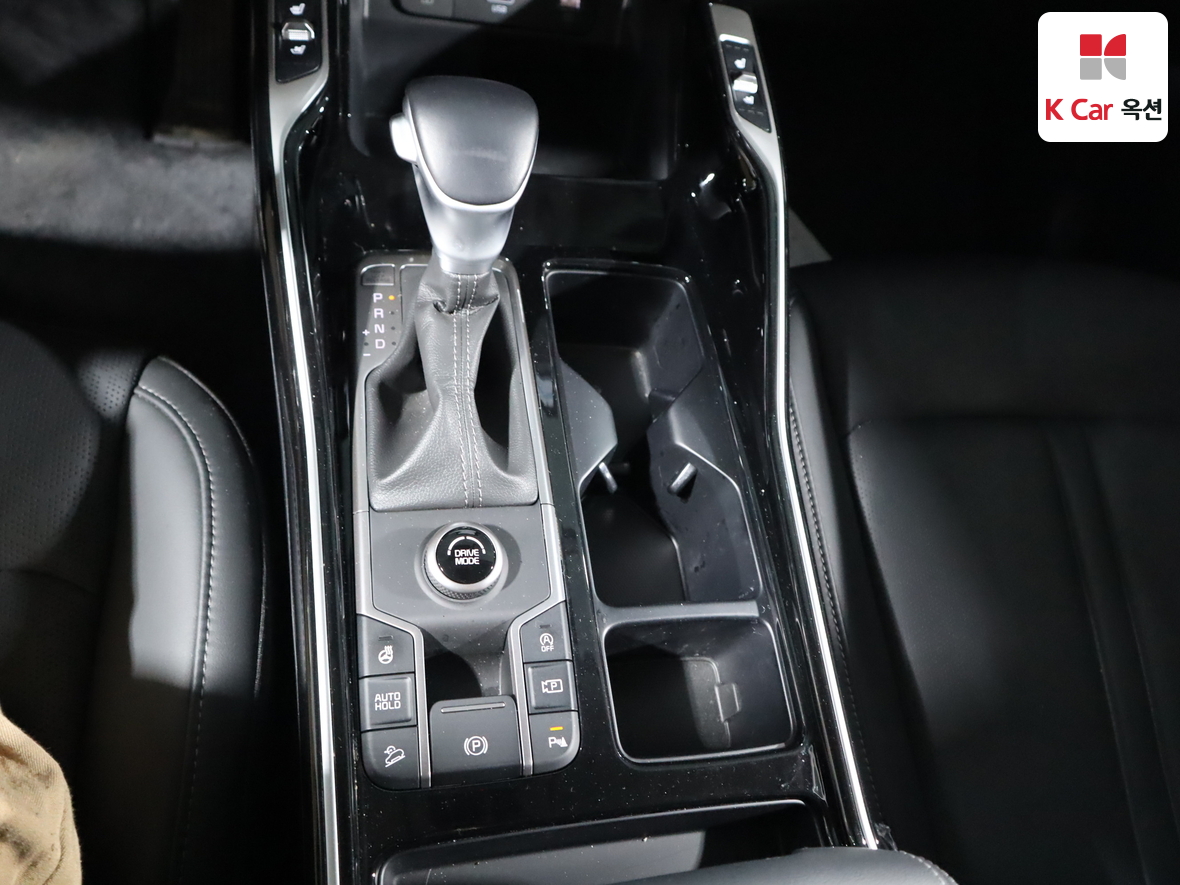 Kia Sorento 2022 - Image 16