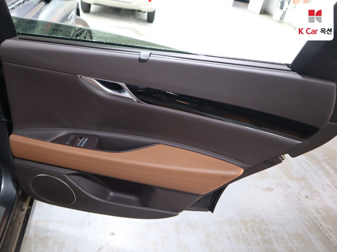 Genesis G80 2021 - Image 26