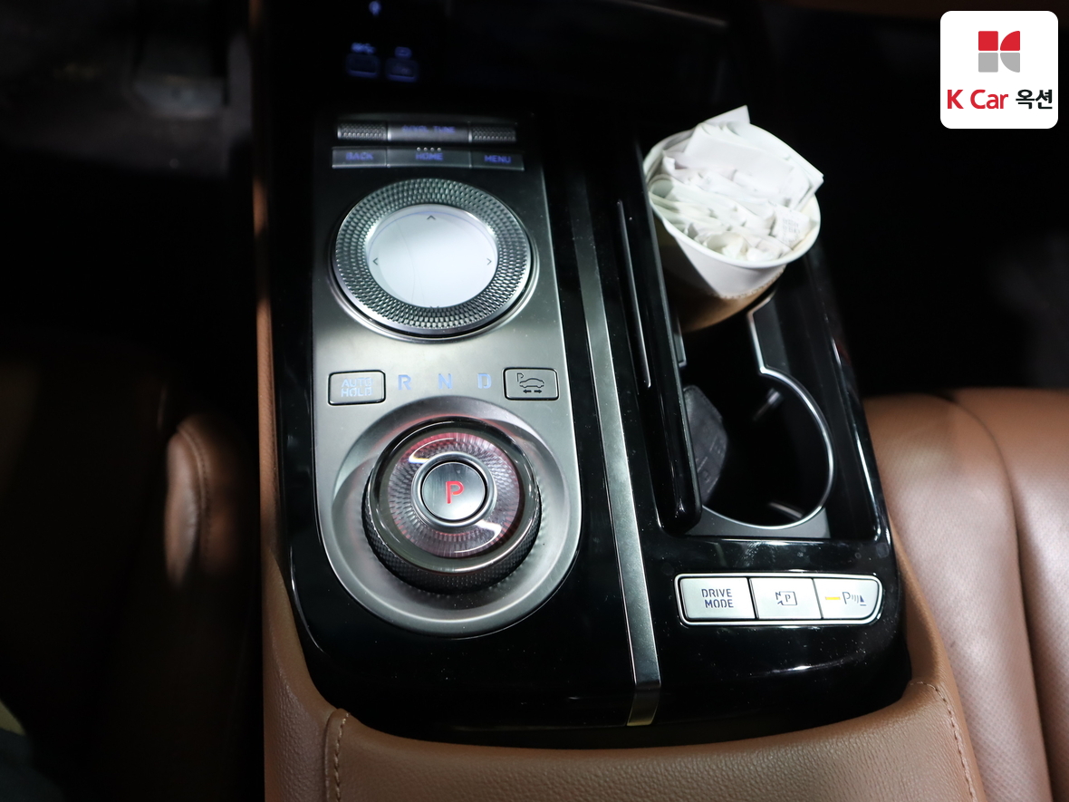 Genesis G80 2021 - Image 16