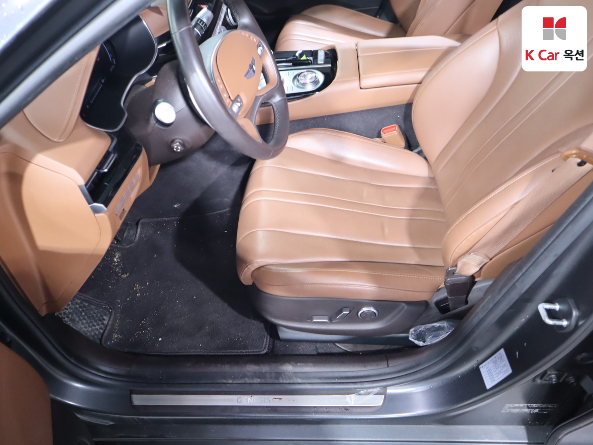 Genesis G80 2021 - Image 18