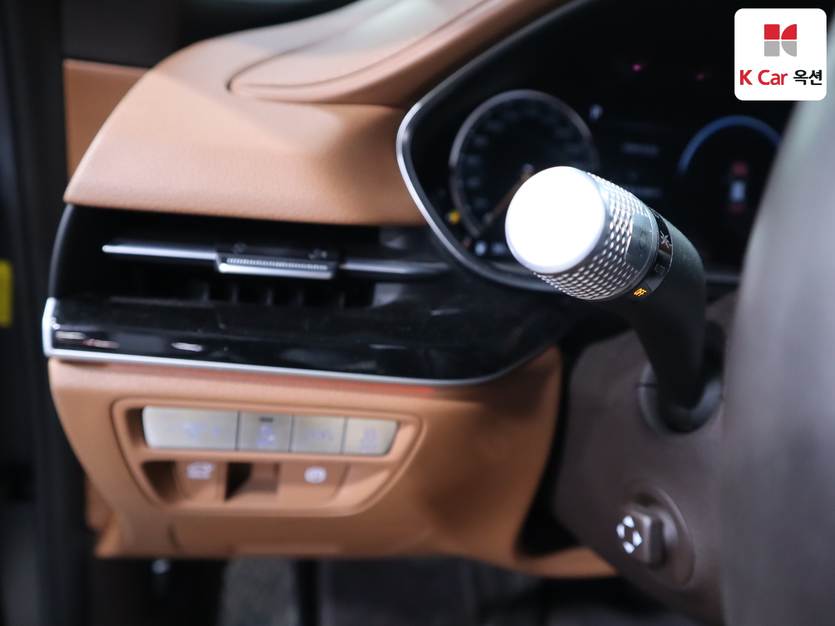 Genesis G80 2021 - Image 9