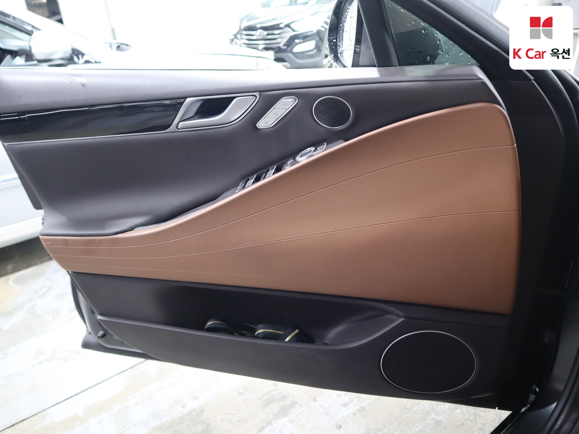 Genesis G80 2021 - Image 8