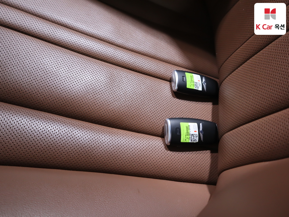 Genesis G80 2021 - Image 17