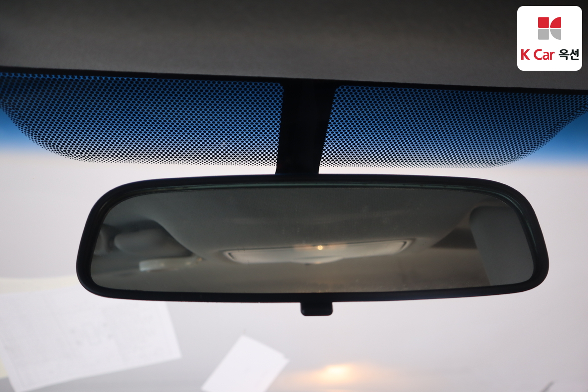 كيا فورتي 2010 - صورة 12