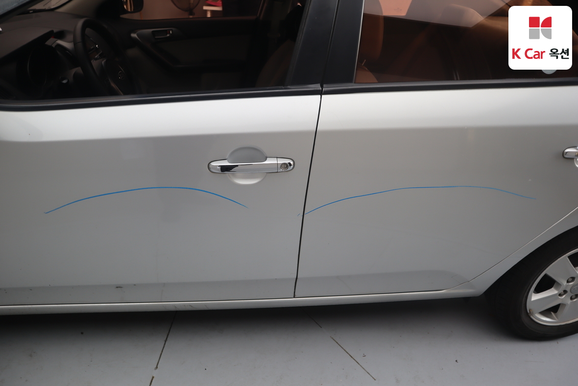 كيا فورتي 2010 - صورة 38