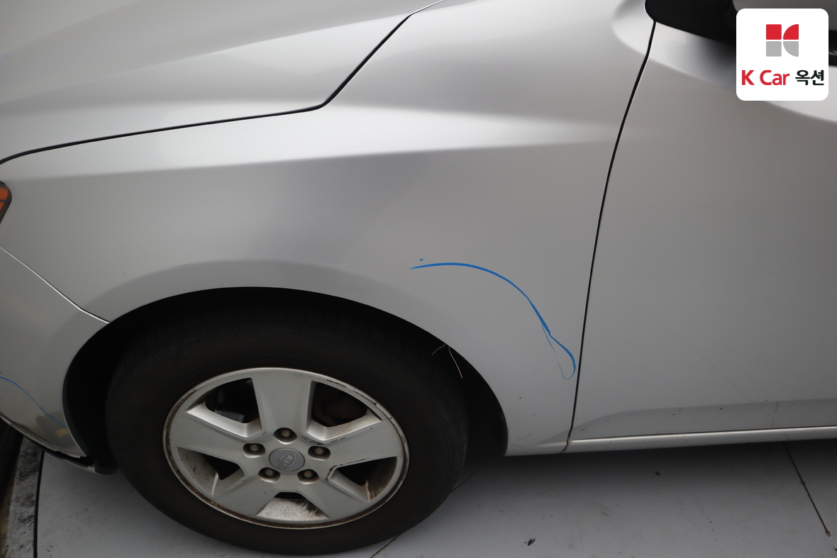 كيا فورتي 2010 - صورة 36