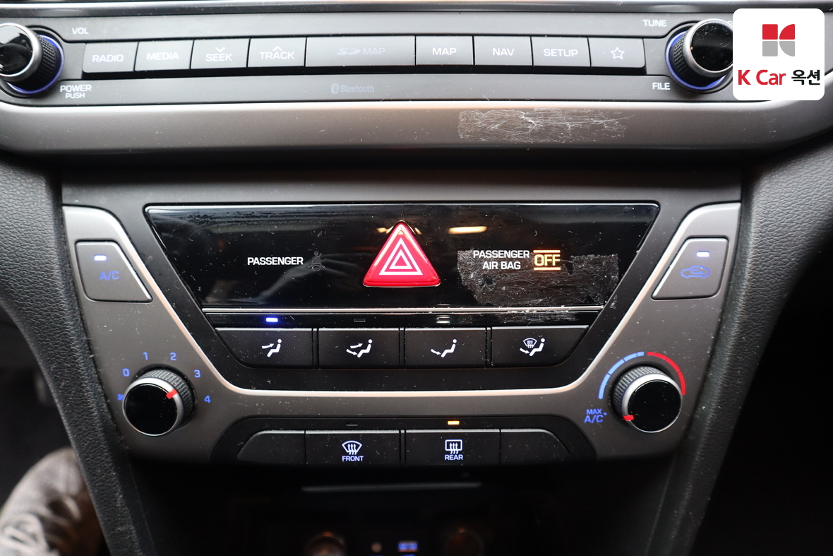 Hyundai Elantra 2018 - Image 14