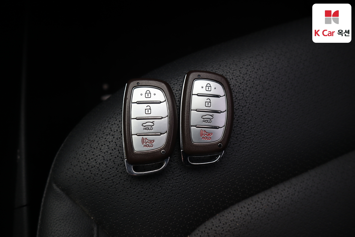 Hyundai Elantra 2018 - Image 16