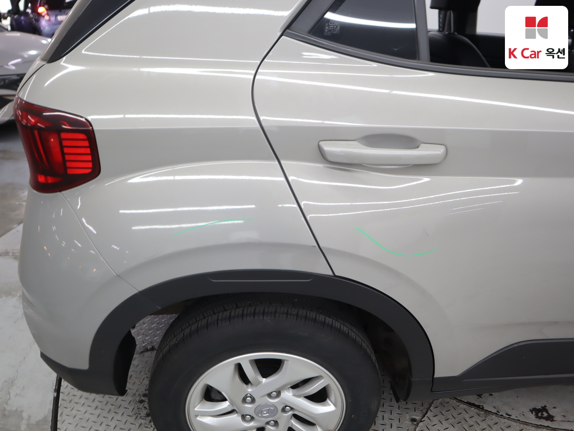 Hyundai Venue 2021 - Image 36