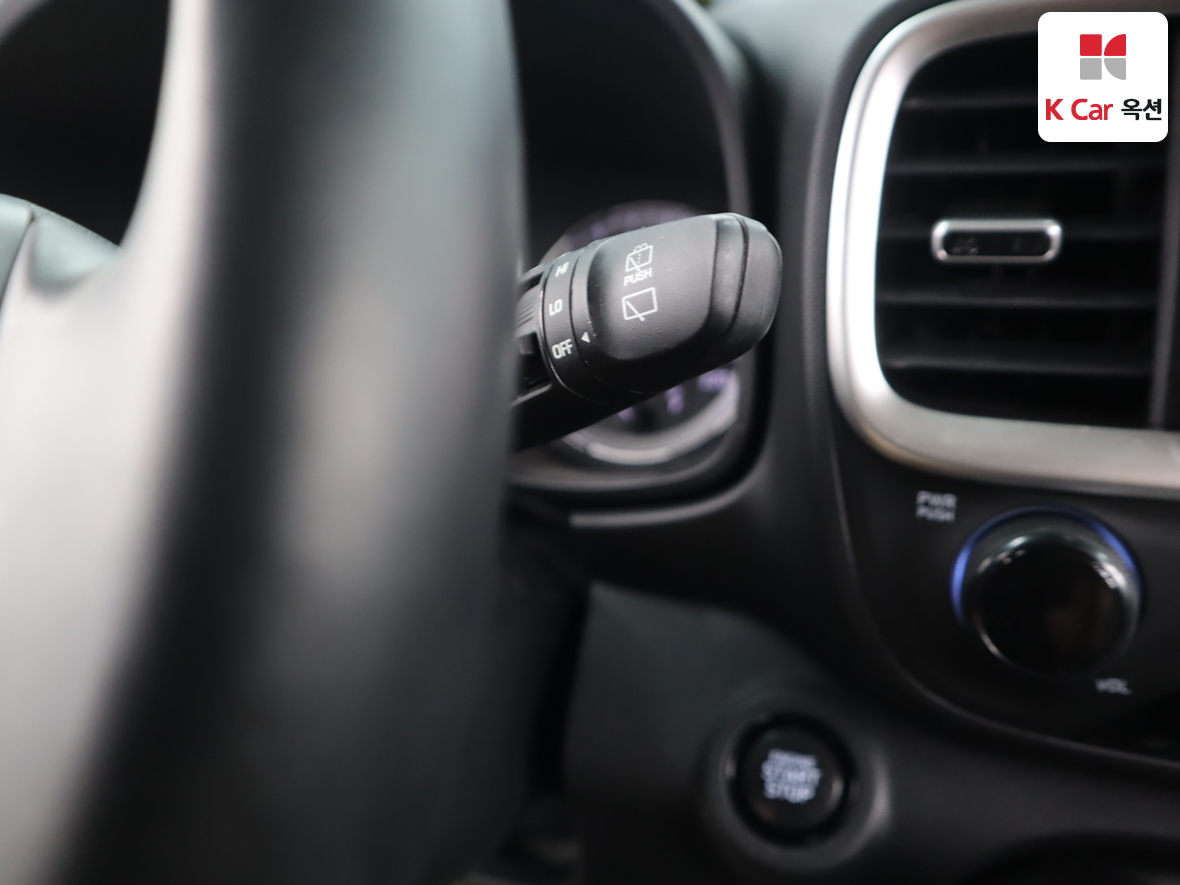 Hyundai Venue 2021 - Image 11