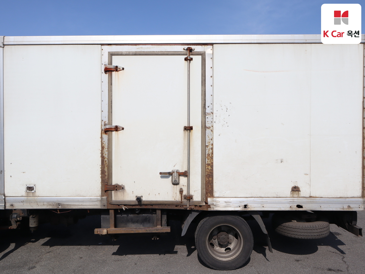 Hyundai Mighty 2010 - Image 35