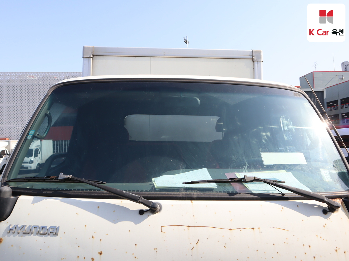 Hyundai Mighty 2010 - Image 26