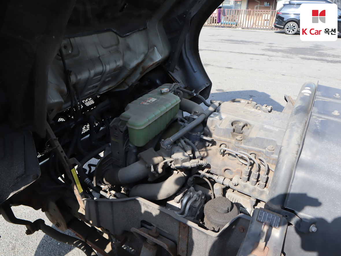 Hyundai Mighty 2010 - Image 24