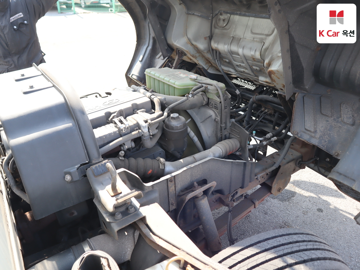 Hyundai Mighty 2010 - Image 25