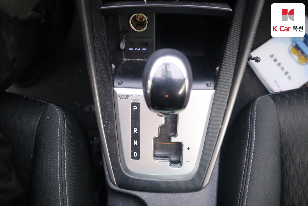 Hyundai Elantra 2012 - Image 16