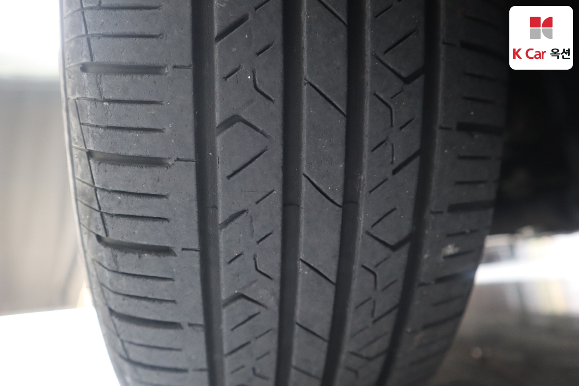 Hyundai Elantra 2012 - Image 30