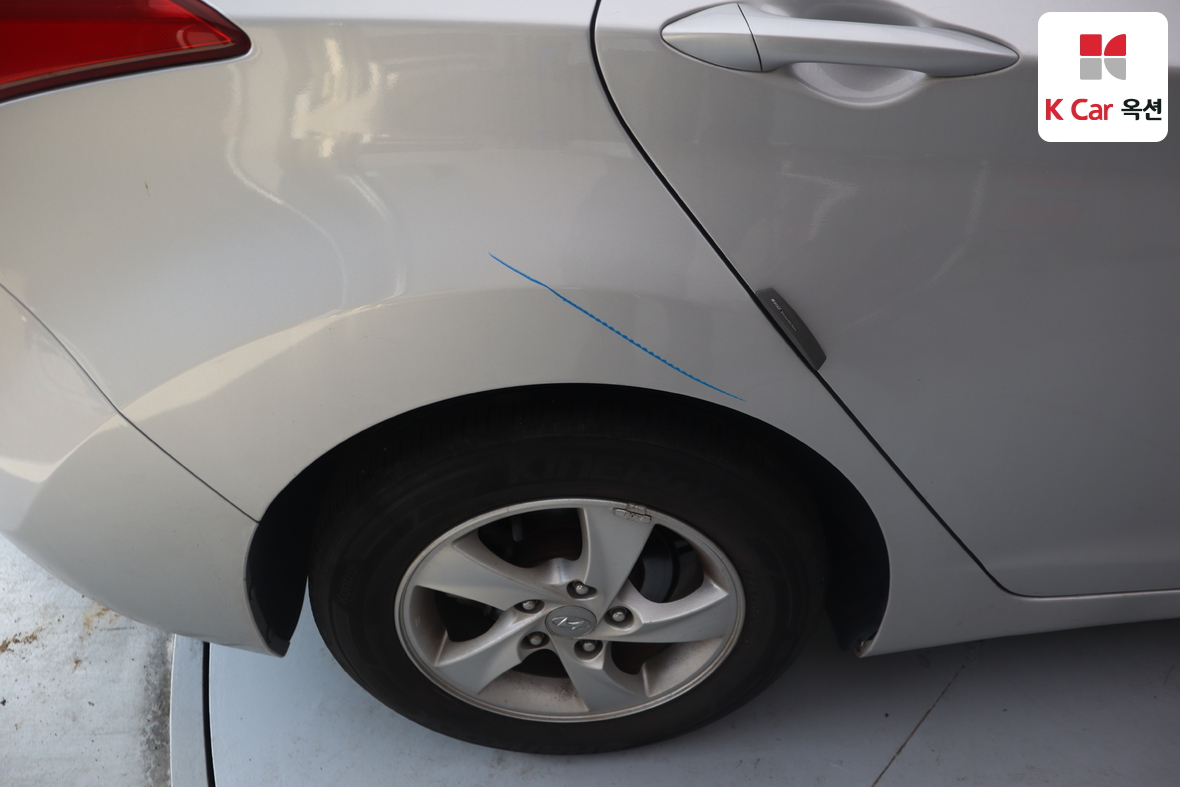 Hyundai Elantra 2012 - Image 33