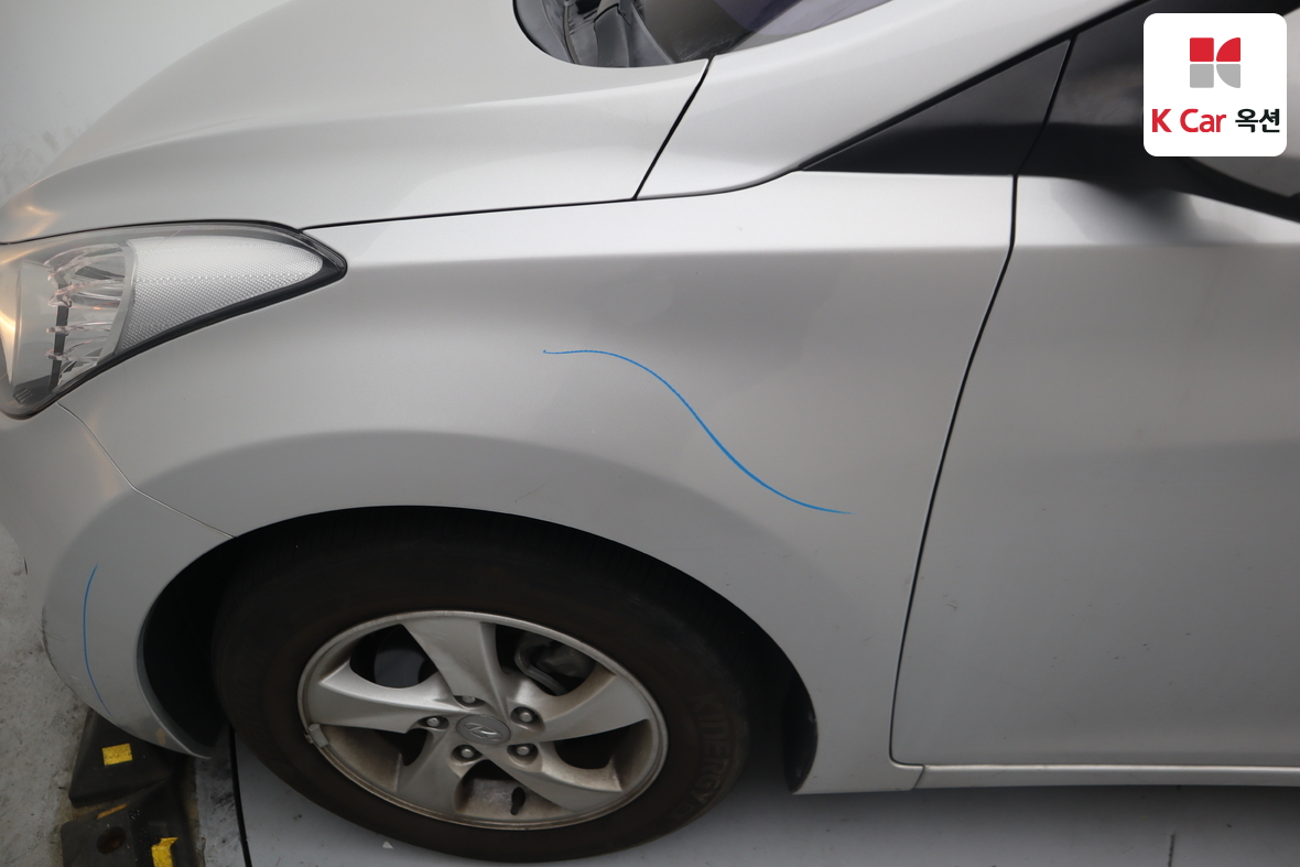 Hyundai Elantra 2012 - Image 38