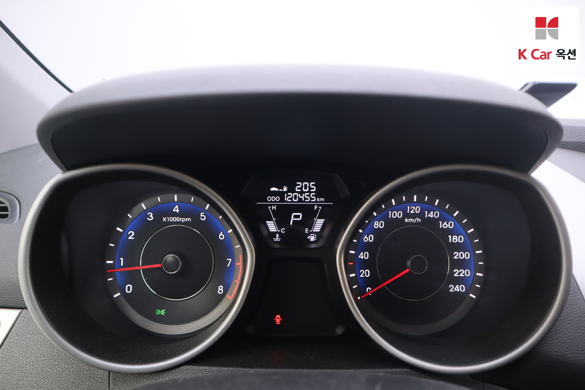 Hyundai Elantra 2012 - Image 5
