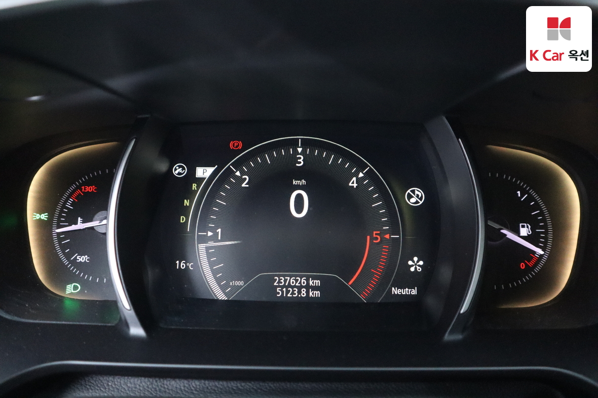 Renault Samsung SM6 2017 - Image 5