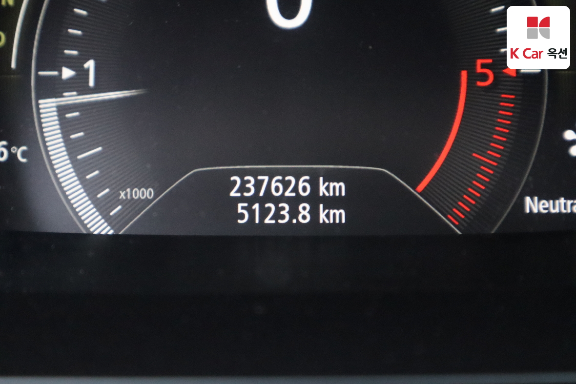 Renault Samsung SM6 2017 - Image 4