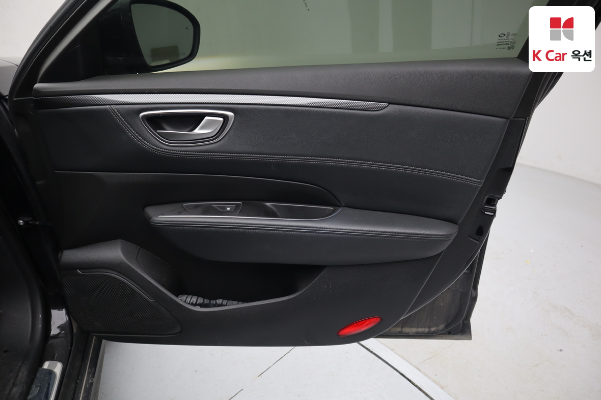 Renault Samsung SM6 2017 - Image 28