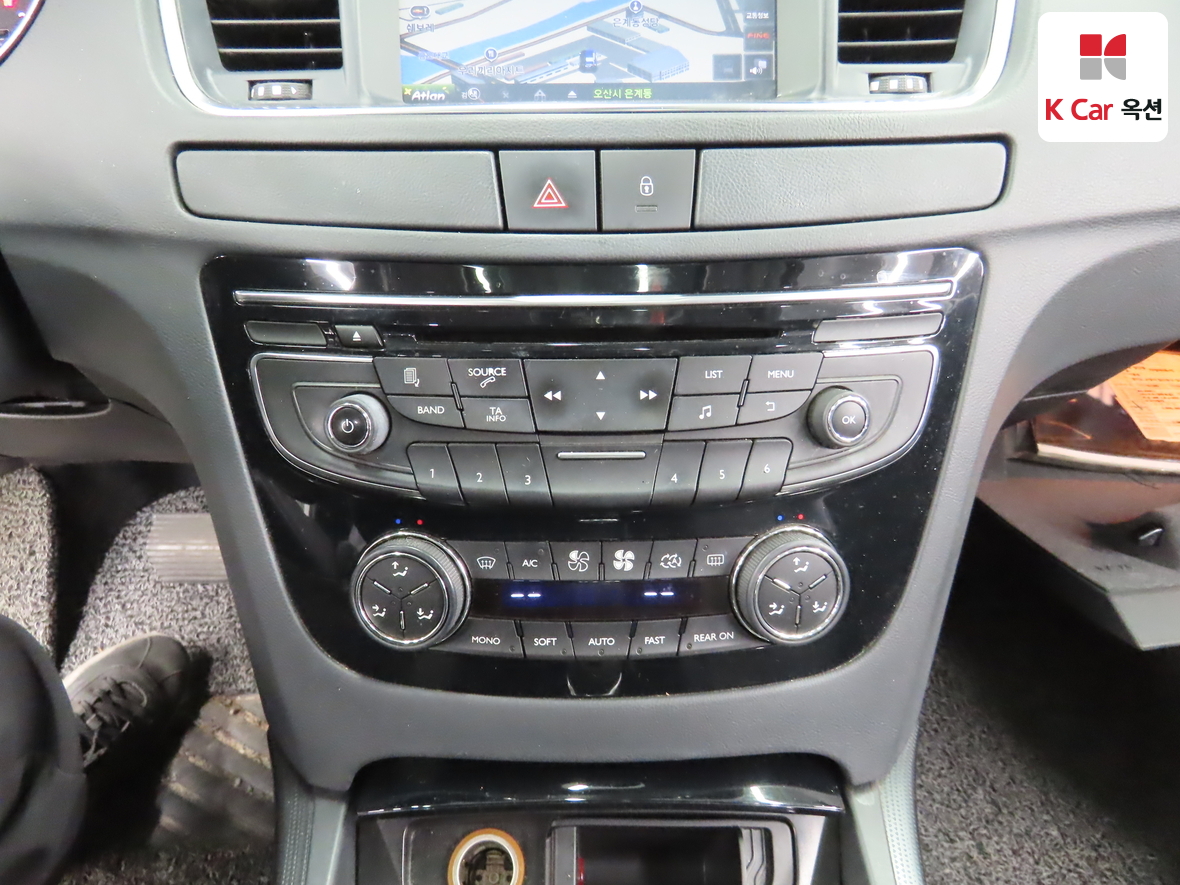 بيجو بيجو 2013 - صورة 15