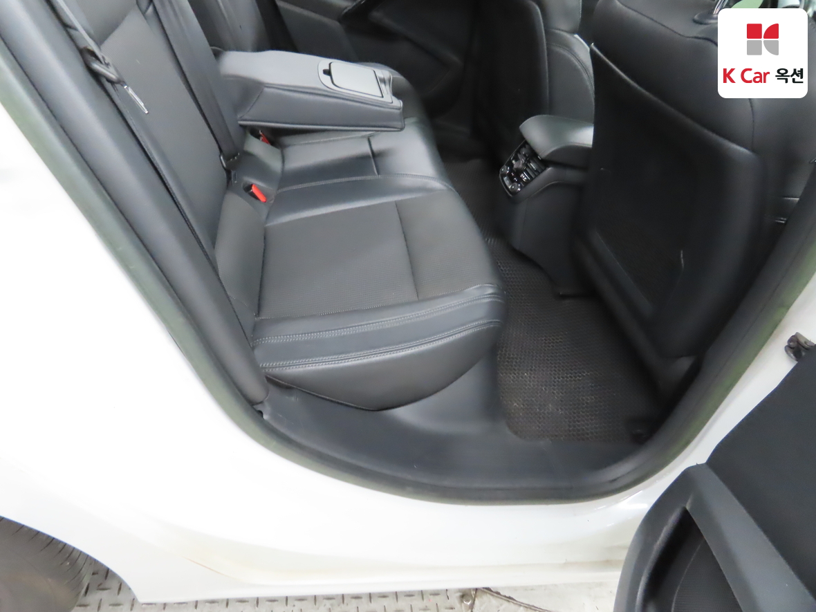 بيجو بيجو 2013 - صورة 29