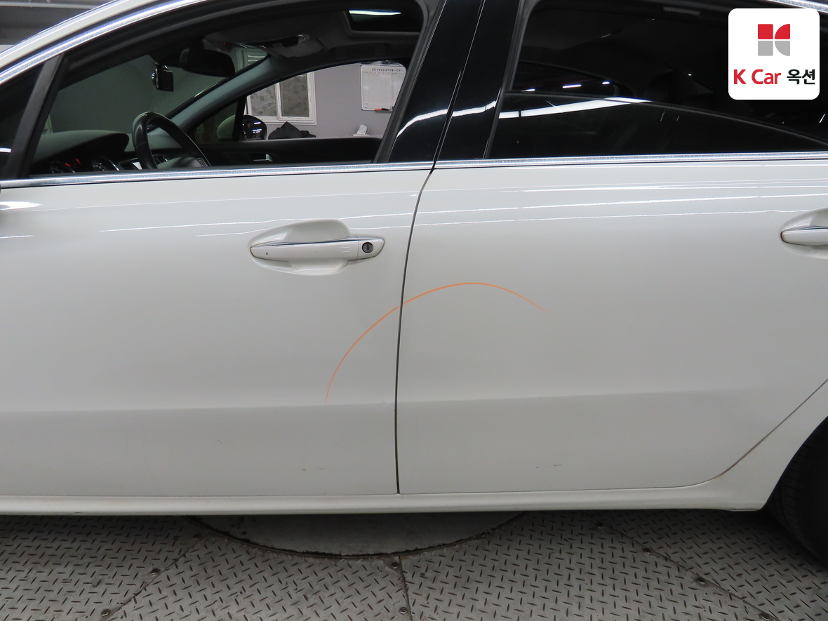 بيجو بيجو 2013 - صورة 40