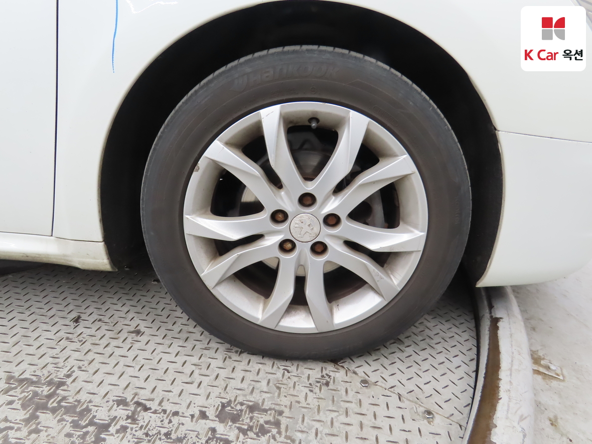 PEUGEOT 푸조 2013 - 이미지 50