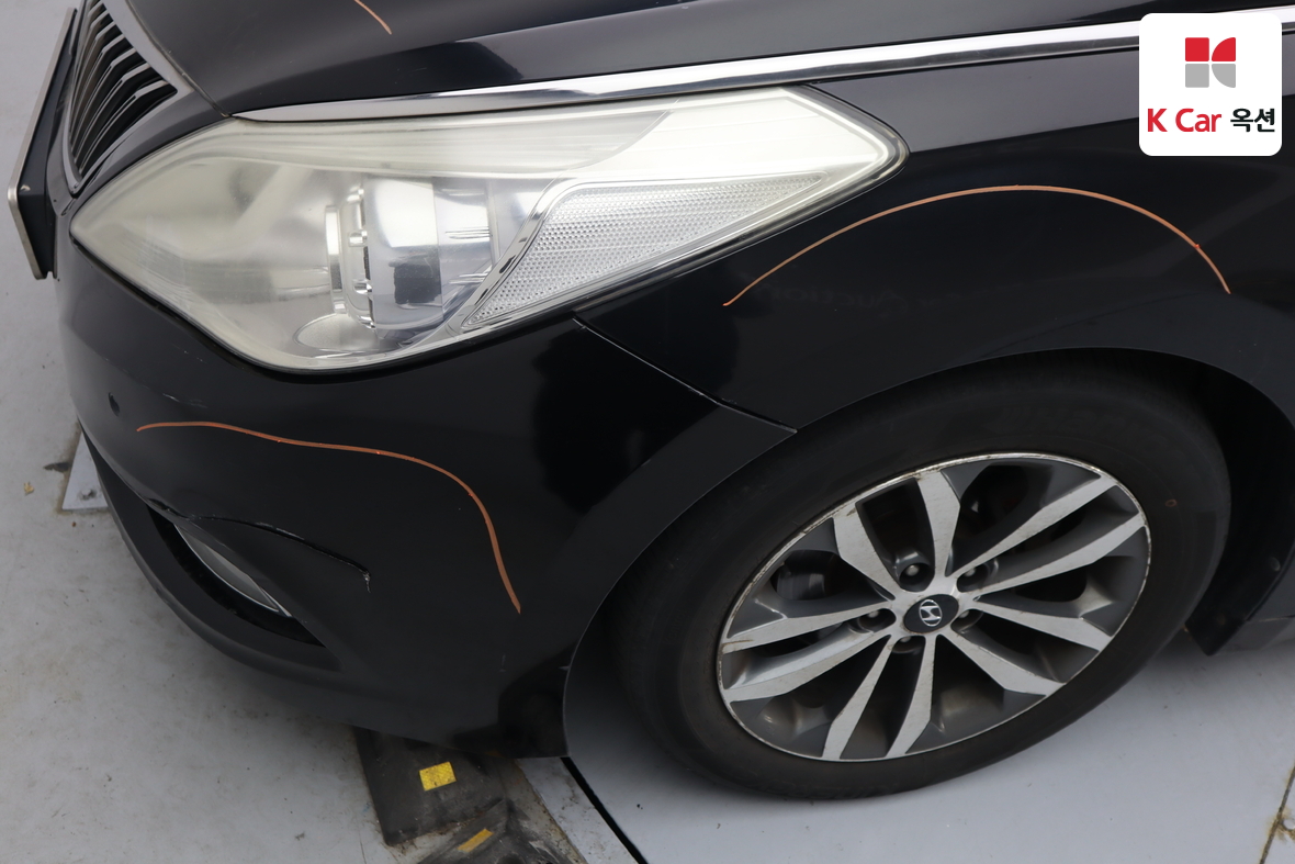 هيونداي أزيرا 2012 - صورة 35