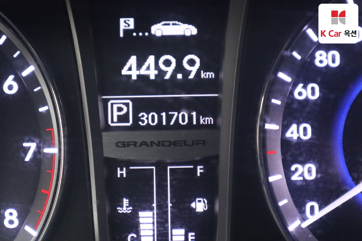 هيونداي أزيرا 2012 - صورة 4