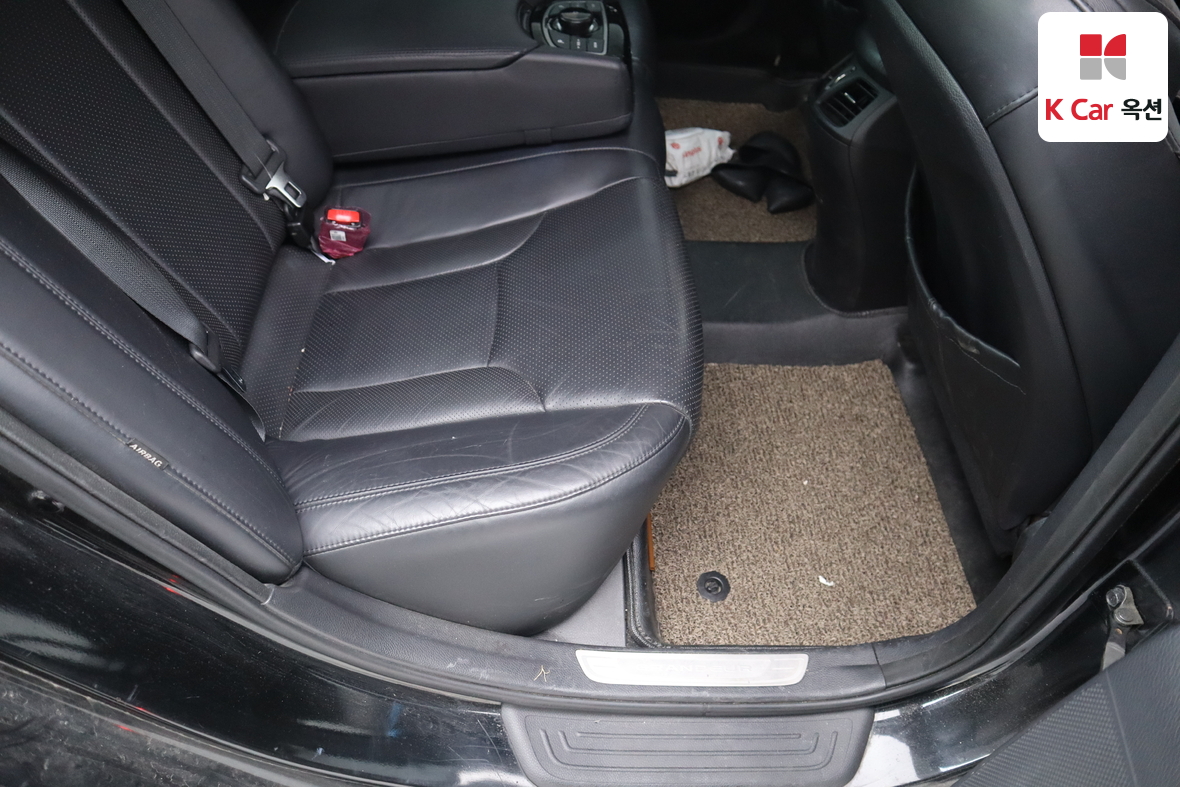 هيونداي أزيرا 2012 - صورة 26