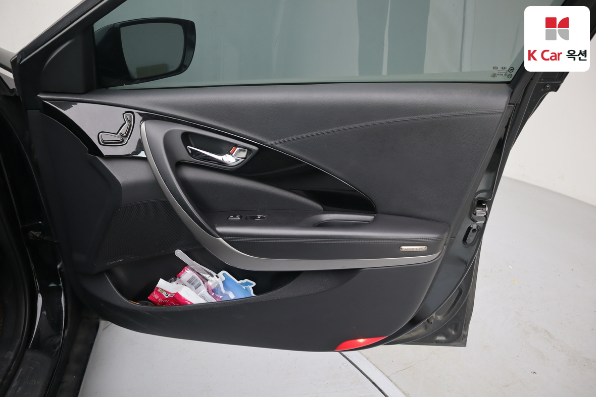 هيونداي أزيرا 2012 - صورة 27