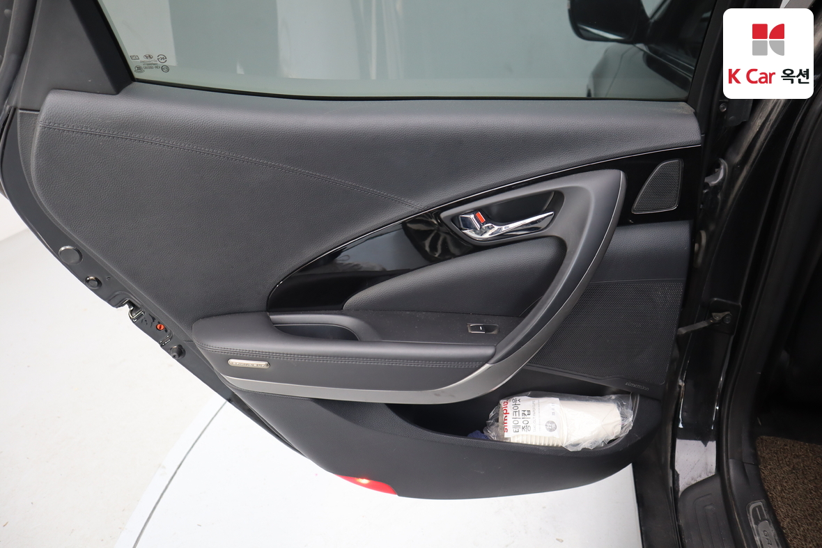 هيونداي أزيرا 2012 - صورة 20