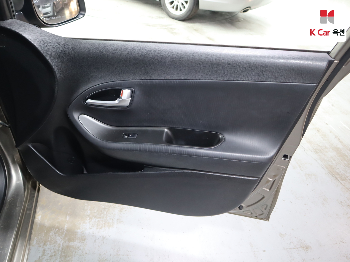 Kia Morning 2016 - Image 29