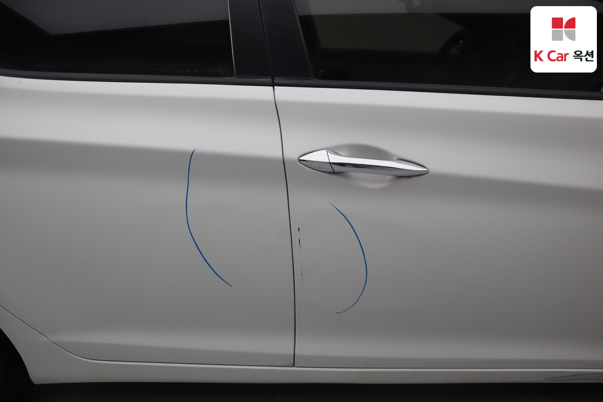 Hyundai Elantra 2012 - Image 36