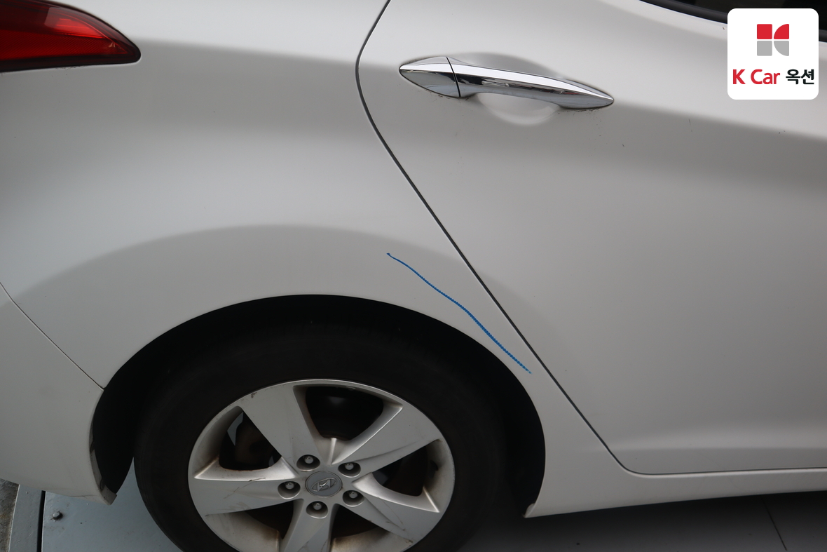 Hyundai Elantra 2012 - Image 35