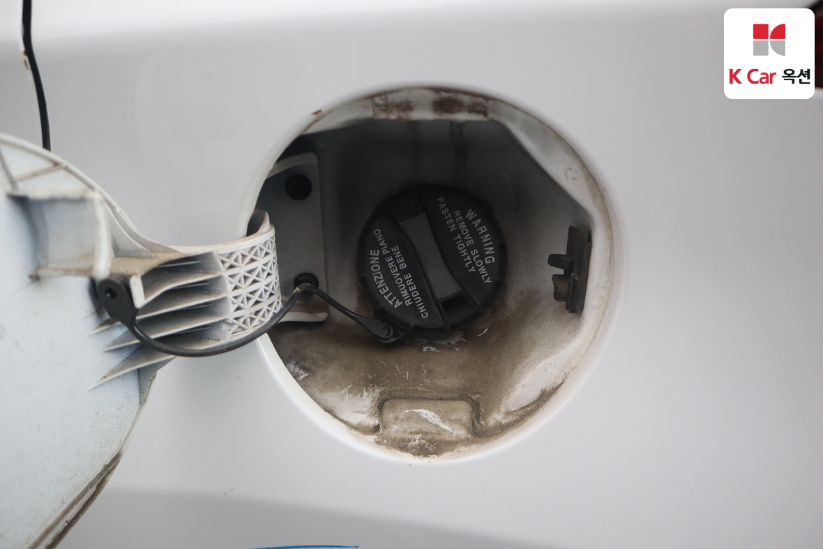 Hyundai Elantra 2012 - Image 22