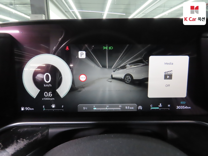 جينسس - G90 - Image 5