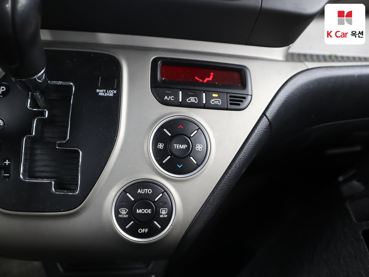 Kia Ray 2013 - Image 16