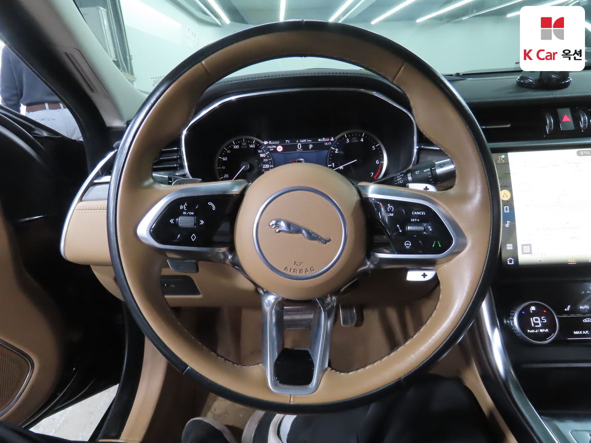 جاكوار جاكوار 2022 - صورة 10